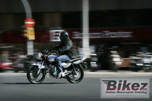 2008 Yamaha YBR125 photo